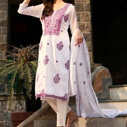 Indo Era Notch Neck Floral Embroidered Regular Thread Work Straight Kurta Set-picture-32