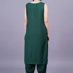 KALINI Women Regular Thread Work Kurta with Trousers & With Dupatta image 2