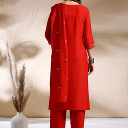 Anouk Ethnic Motifs Embroidered Sequinned Kurta With Trousers & Dupatta image 5