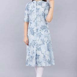 Women Printed Viscose Rayon Frontslit Kurta-image-7