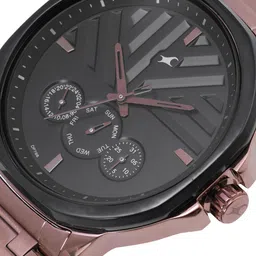 Fastrack Men Bracelet Style Straps Analogue Multi Function Watch 3303KM02 image 2