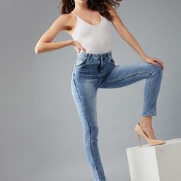 DOLCE CRUDO Women Slim Fit High-Rise Slash Knee Light Fade Stretchable Jeans-picture-9