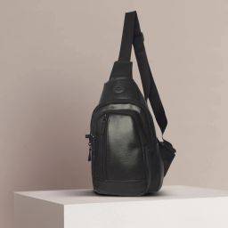 Black Men & Women Sling Bag chester black recxin bag-image-41