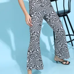 Women Regular Fit Grey Cotton Blend Trousers-image-5