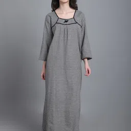 Shararat Checked Round Neck Long Sleeves Maxi Nightdress-picture-4