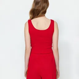 Trendyol Crop Top With Shorts image 5