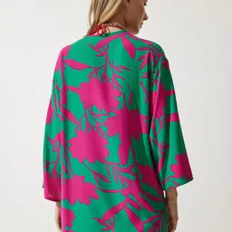 Happiness istanbul Abstract Printed Open Front Shrug image 5