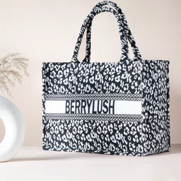 Berrylush Animal Printed Structured Shopper Tote Bag-9