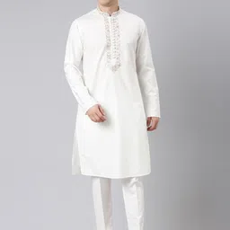 TheEthnic.Co Yoke Design Thread Work Pure Cotton Kurta-picture-31