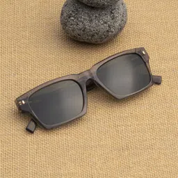 Ted Smith Unisex Wayfarer Sunglasses with Polarised and UV Protected Lens SUN-GRAHAM1_C2-90