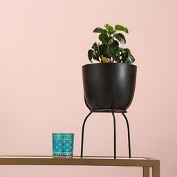 Manor House Black Metal Planter With Stand-14