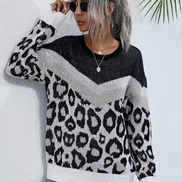 StyleCast Women Animal Skin Printed Pullover Sweater-image-40