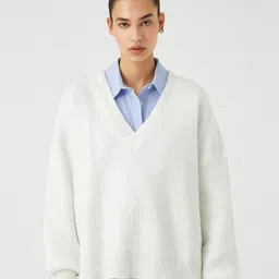 Koton Ribbed V-Neck Pullover Sweater-image-66