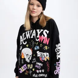 DeFacto Typography Printed Hooded Pullover-9
