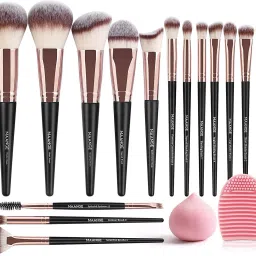 Makeup Brushes set 15 Pcs with 1 Makeup Sponge & 1 Brush Cleaner (Black Gold)-image-36