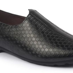 fausto Embossed Design Ethnic Slip On Juttis and Mojaris For Men image 3