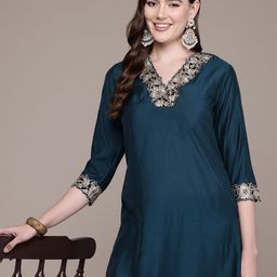 Readiprint Fashions Floral Yoke Design Zari Pure Silk Kurta with Trousers-image-54