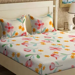 KLOTTHE Cream & Pink Floral Printed 300 TC King Bedsheet With 2 Pillow Covers-picture-38