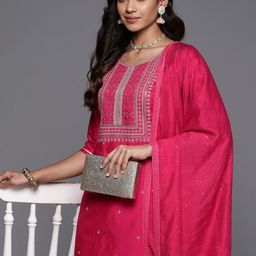 Libas Ethnic Motifs Embroidered Regular Sequinned Kurta with Trousers  Dupatta-25