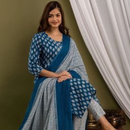 Women Pure Cotton Kurta Pant Set-image-60