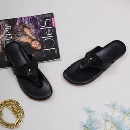 Misto Women Black Embellished T-Strap Flats-image-21
