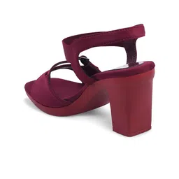 JM Looks Printed Block Sandals with Bows image 5