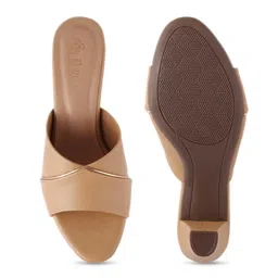 Tresmode Textured Open Toe Block Heels image 4