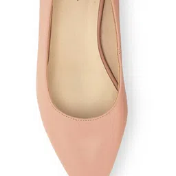 Mast & Harbour Pink Pointed Toe Block Heel Pumps image 3
