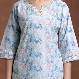 Libas Abstract Embroidered Regular Thread Work Kurta with Trousers & With Dupatta image 2