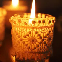 Kaameri Bazaar 2-Pcs White Wick Candle Glass Jar Candles With Laces-36