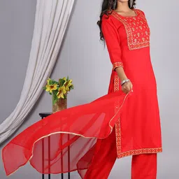 ELVISH JAIPUR Floral Yoke Design Round Neck Mirror Work Kurta with Palazzos & Dupatta image 4