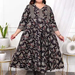 MIRAVAN Floral Printed Zari V-Neck Pure Cotton Anarkali Kurta With Trouser-image-30
