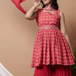 WEAVLLITE Bandhani Printed Pleated Square Neck Mirror Work Kurta with Sharara & Dupatta image 3