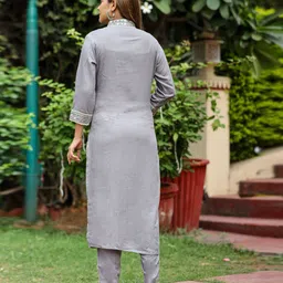 Chandbaali Ethnic Motifs Embroidered Regular Mirror Work Kurta With Trousers & Dupatta image 5