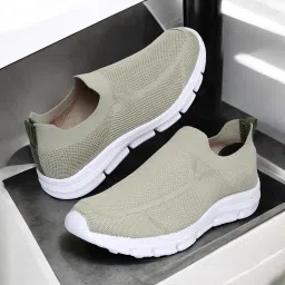 Running Shoes For Men-picture-12