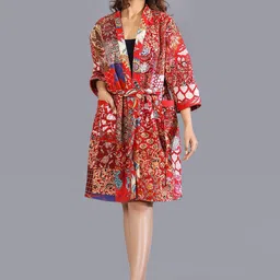 HANDICRAFT PALACE Red Printed Patchwork Quilted Pure Cotton Bathrobe-image-6