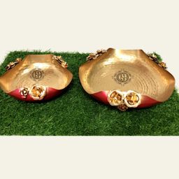 DSH Crafting Your Curiosity 2 Pieces Red & Gold Curved Decorative Bowls-10