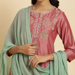 W Dupatta with Gotta Patti image 5