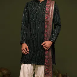KALPRAAG Men Embroidered Regular Sequinned Kurta with Patiala & With Dupatta image 2