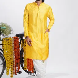 KISAH Geometric Embroidered Mandarin Collar Sequinned Straight Kurta with Patiala-picture-16