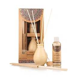 Iris Beige Amogha Lavender Khus Reed Diffuser With 100 ML Oil & 8 N Reed Sticks image 5