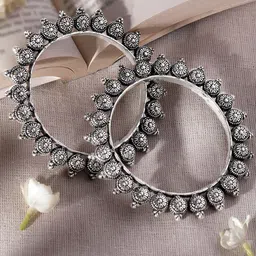 Rubans Set Of 2 Silver Plated Bangles-6