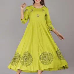 TARANJAL Women Floral Printed Fit And Flare Midi Ethnic Dress-image-21