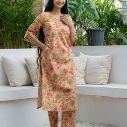 GULABOSITABO Women Sweetheart Neck Printed Straight Kurta-picture-21