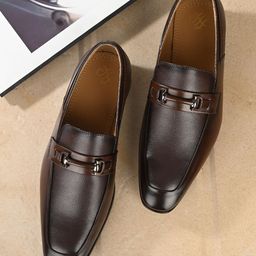 House of Pataudi Men Textured Formal Loafers-image-27