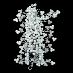 VAGHBHATT Embellished Hair Accessory-13