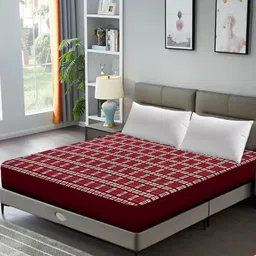 DREAM CARE Red & White Checked Breathable Mattress Protector-image-27