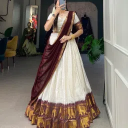 Self Design Semi Stitched Lehenga Choli-image-36