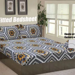 Good Homes by Home Candy Off White & Grey Geometric 144 TC Queen Bedsheet with 2 Pillow Covers-picture-44