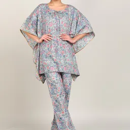 VAHSON Floral Printed Gotta Patti Pure Cotton Kurta With Trousers-image-47